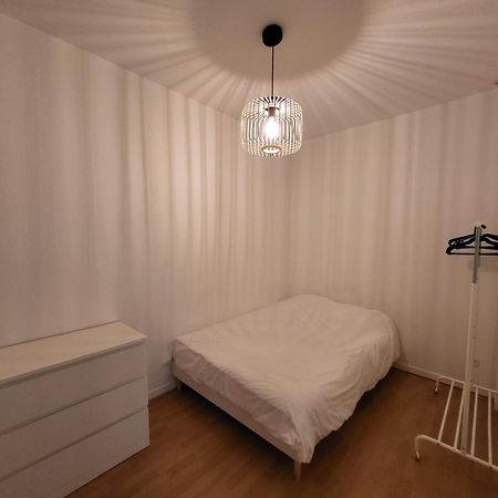 Appartement Spacieux 28M2 Avec Chambre Separee Issy-les-Moulineaux Kültér fotó